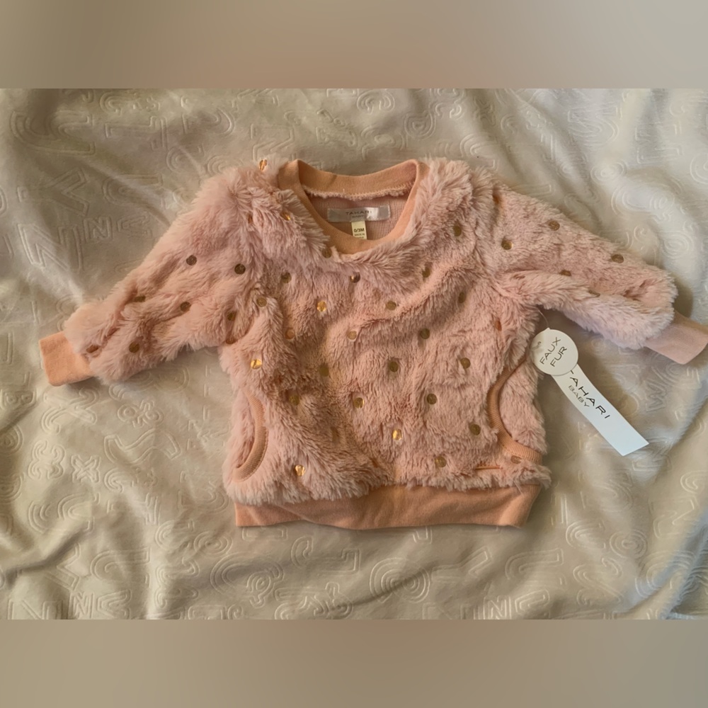 Tahari Baby Brand New 0-3 months sweater